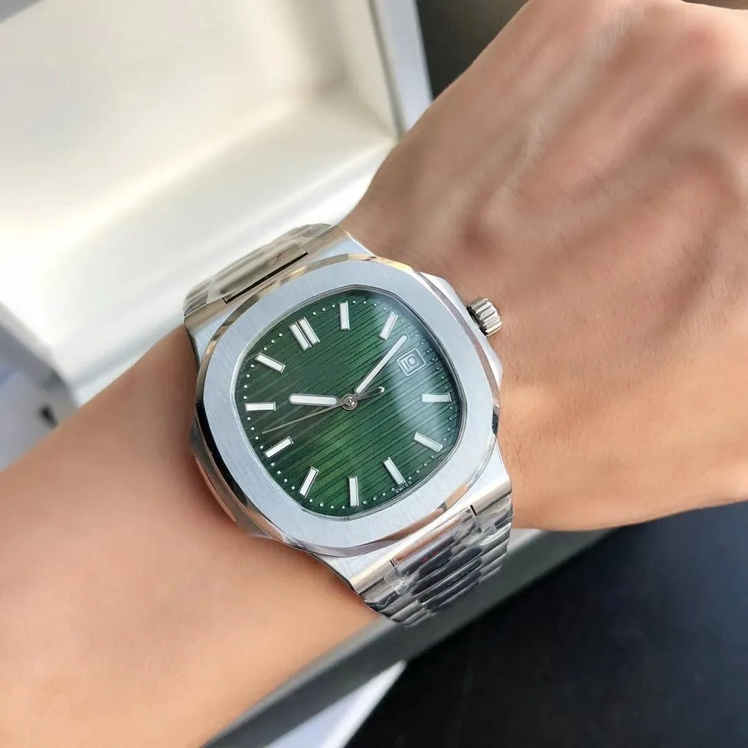Montre Salveii de Prestige en Acier inoxydable
